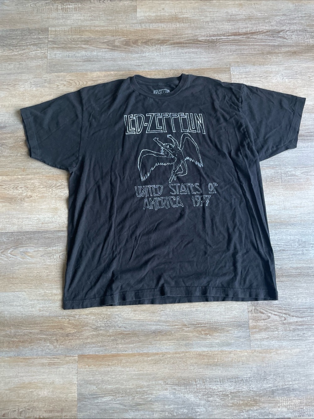 Led Zeppelin T-shirt Mens 2XL 1977 Tour United States of America Graphic Tee
